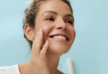 Curatarea fetei: sfaturi si produse pentru fiecare tip de piele